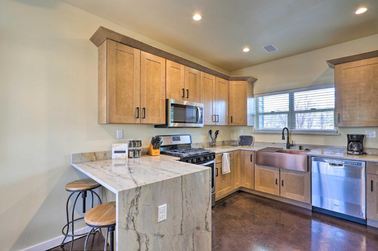 Vila Modern Retreat 3 Blocks To Dtwn Williams And Rte 66 Exteriér fotografie
